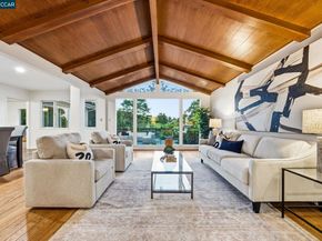 61 Sullivan Dr, Moraga CA 94556