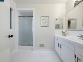 61 Sullivan Dr, Moraga CA 94556
