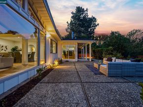 61 Sullivan Dr, Moraga CA 94556
