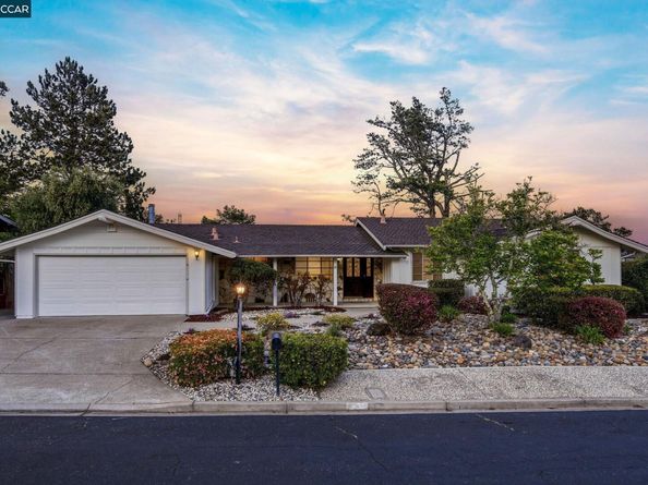 61 Sullivan Dr, Moraga CA 94556