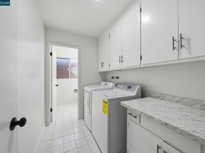 61 Sullivan Dr, Moraga CA 94556