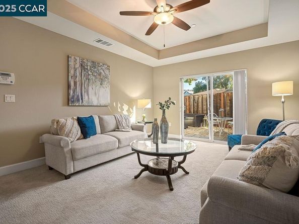 200 Valletta Ln, Pleasanton CA 94566