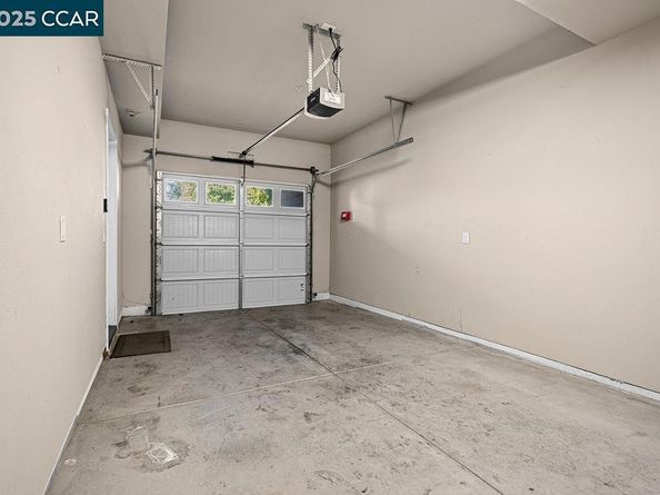 200 Valletta Ln, Pleasanton CA 94566