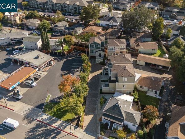 200 Valletta Ln, Pleasanton CA 94566