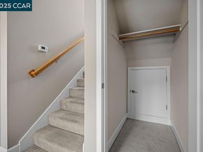 200 Valletta Ln, Pleasanton CA 94566