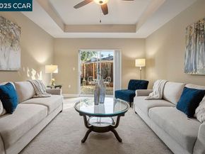 200 Valletta Ln, Pleasanton CA 94566