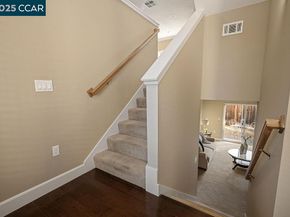 200 Valletta Ln, Pleasanton CA 94566