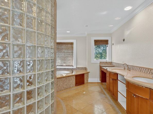 311 Santa Rosa Dr, Los Gatos CA 95032