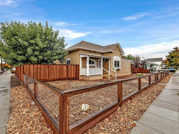 589 S M St, Livermore CA 94550