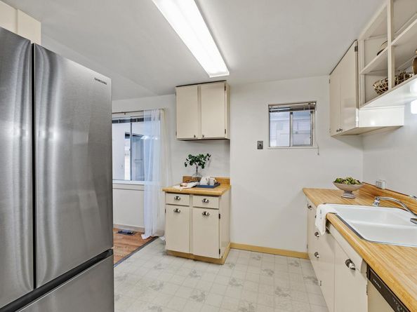 589 S M St, Livermore CA 94550