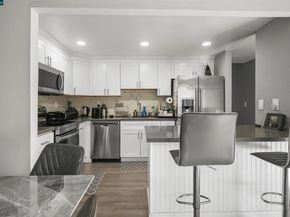 5333 Park Highlands Blvd 27, Concord CA 94521