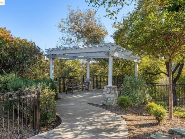 209 Seaview Drive, Richmond CA 94801