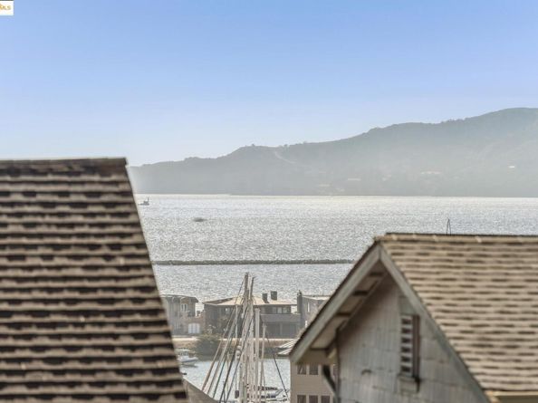209 Seaview Drive, Richmond CA 94801