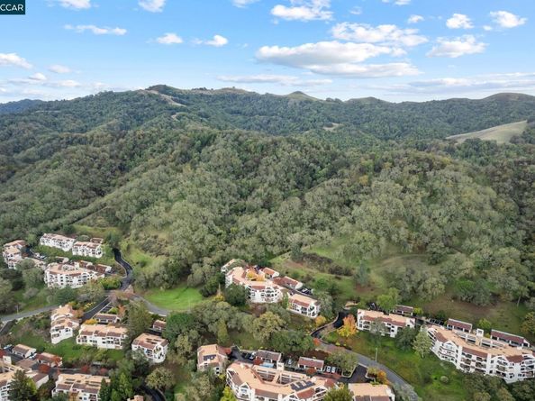 3535 Terra Granada Dr 1B, Walnut Creek CA 94595