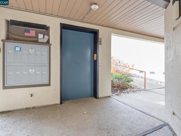 3535 Terra Granada Dr 1B, Walnut Creek CA 94595