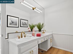 30 Presher Way, Lafayette CA 94549