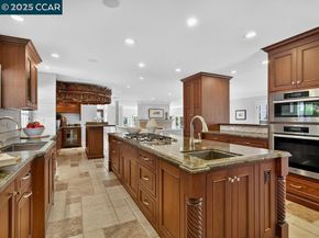 30 Presher Way, Lafayette CA 94549