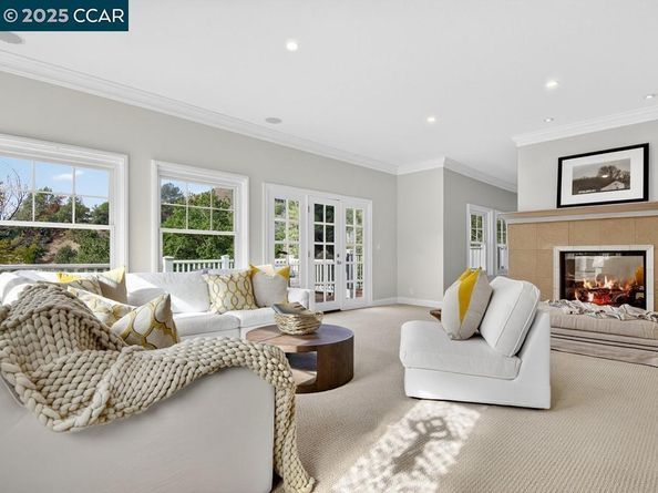 30 Presher Way, Lafayette CA 94549