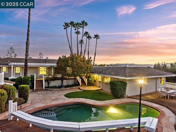 30 Presher Way, Lafayette CA 94549