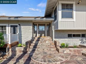 30 Presher Way, Lafayette CA 94549