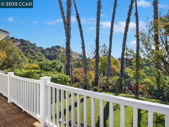 30 Presher Way, Lafayette CA 94549