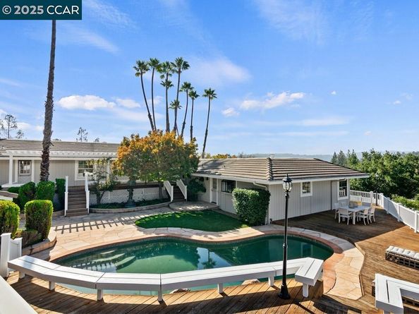 30 Presher Way, Lafayette CA 94549