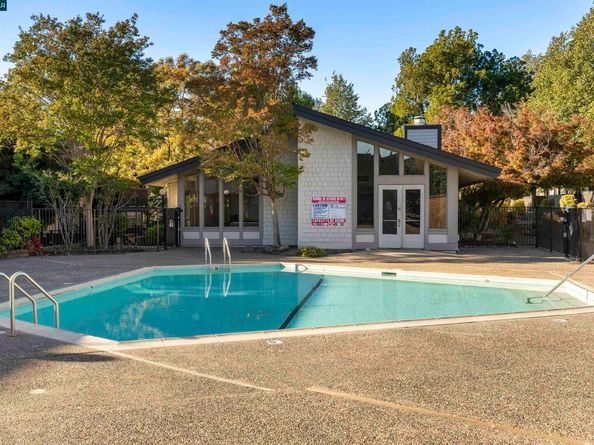 1437 Marchbanks 8, Walnut Creek CA 94598