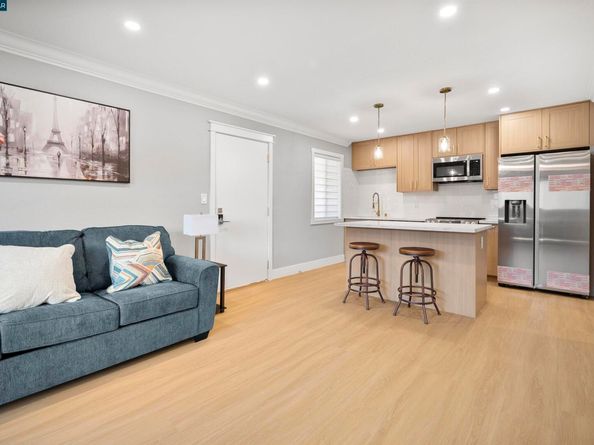 1437 Marchbanks 8, Walnut Creek CA 94598