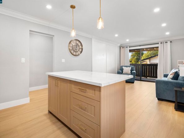 1437 Marchbanks 8, Walnut Creek CA 94598