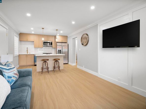 1437 Marchbanks 8, Walnut Creek CA 94598