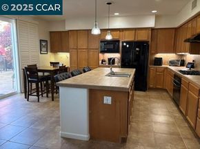 2667 Beachwood, Hayward CA 94545