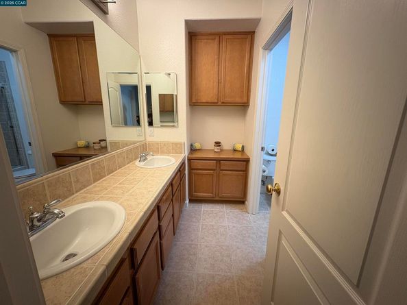 2667 Beachwood, Hayward CA 94545