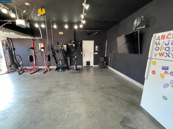 2667 Beachwood, Hayward CA 94545