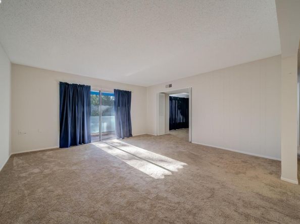 1708 Golden Rain Road 3, Walnut Creek CA 94595