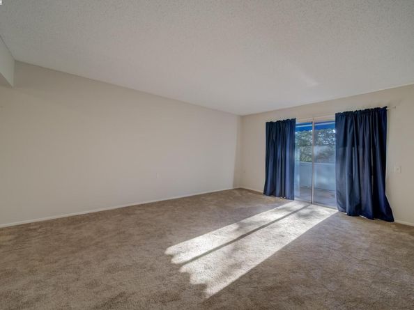 1708 Golden Rain Road 3, Walnut Creek CA 94595