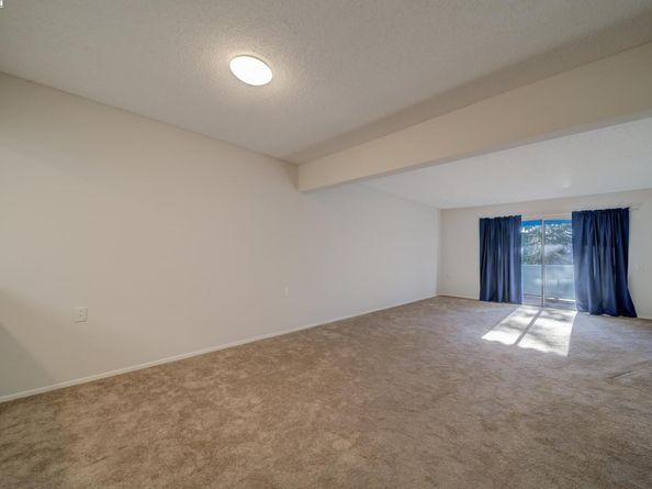 1708 Golden Rain Road 3, Walnut Creek CA 94595