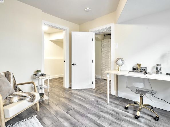 100 Sonia St., Oakland CA 94618