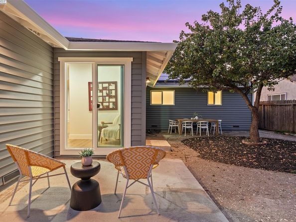 14700 Acacia St, San Leandro CA 94579