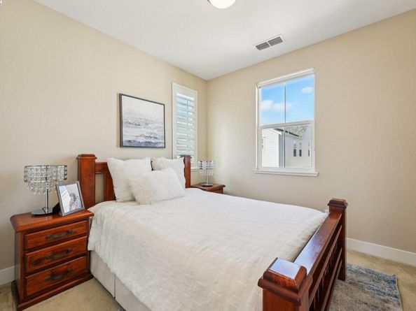 7213 Calistoga Ln, Dublin CA 94568