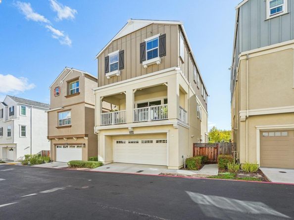 7213 Calistoga Ln, Dublin CA 94568