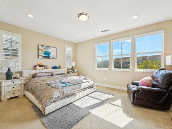 7213 Calistoga Ln, Dublin CA 94568