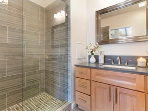 1881 Grand View Drive, Oakland CA 94618