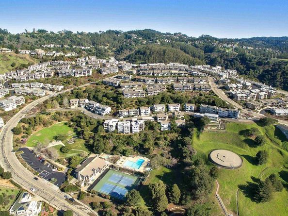 1881 Grand View Drive, Oakland CA 94618