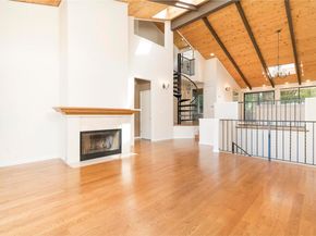 1881 Grand View Drive, Oakland CA 94618