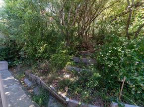 1881 Grand View Drive, Oakland CA 94618