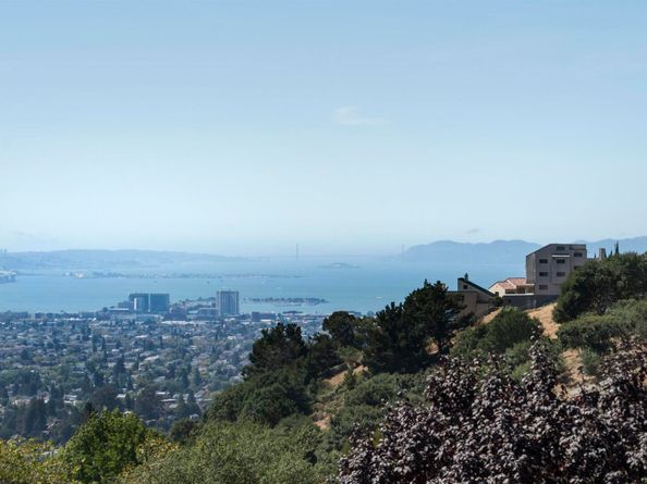 1881 Grand View Drive, Oakland CA 94618