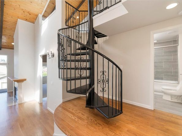 1881 Grand View Drive, Oakland CA 94618