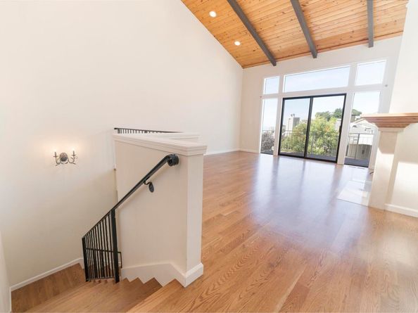 1881 Grand View Drive, Oakland CA 94618