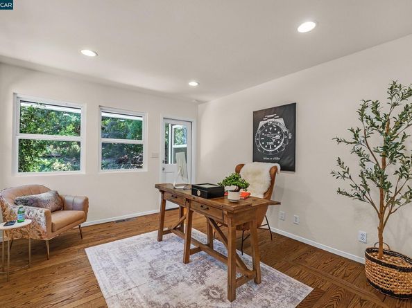 345 Shire Oaks Court, Lafayette CA 94549