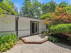 345 Shire Oaks Court, Lafayette CA 94549